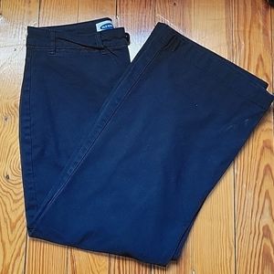 Old Navy Wide Leg Extra High Rise Black Pants - Size 2 Petite